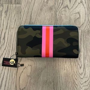 NWT Haute Shore Cash Wallet in Showoff